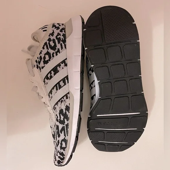 Adidas Swift Run X Sneaker Leopard Size 8 - Picture 1 of 5